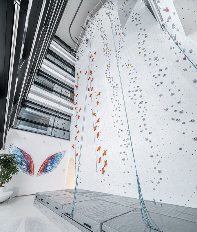 攀巖墻_副本.jpg 攀巖墻_副本.jpg